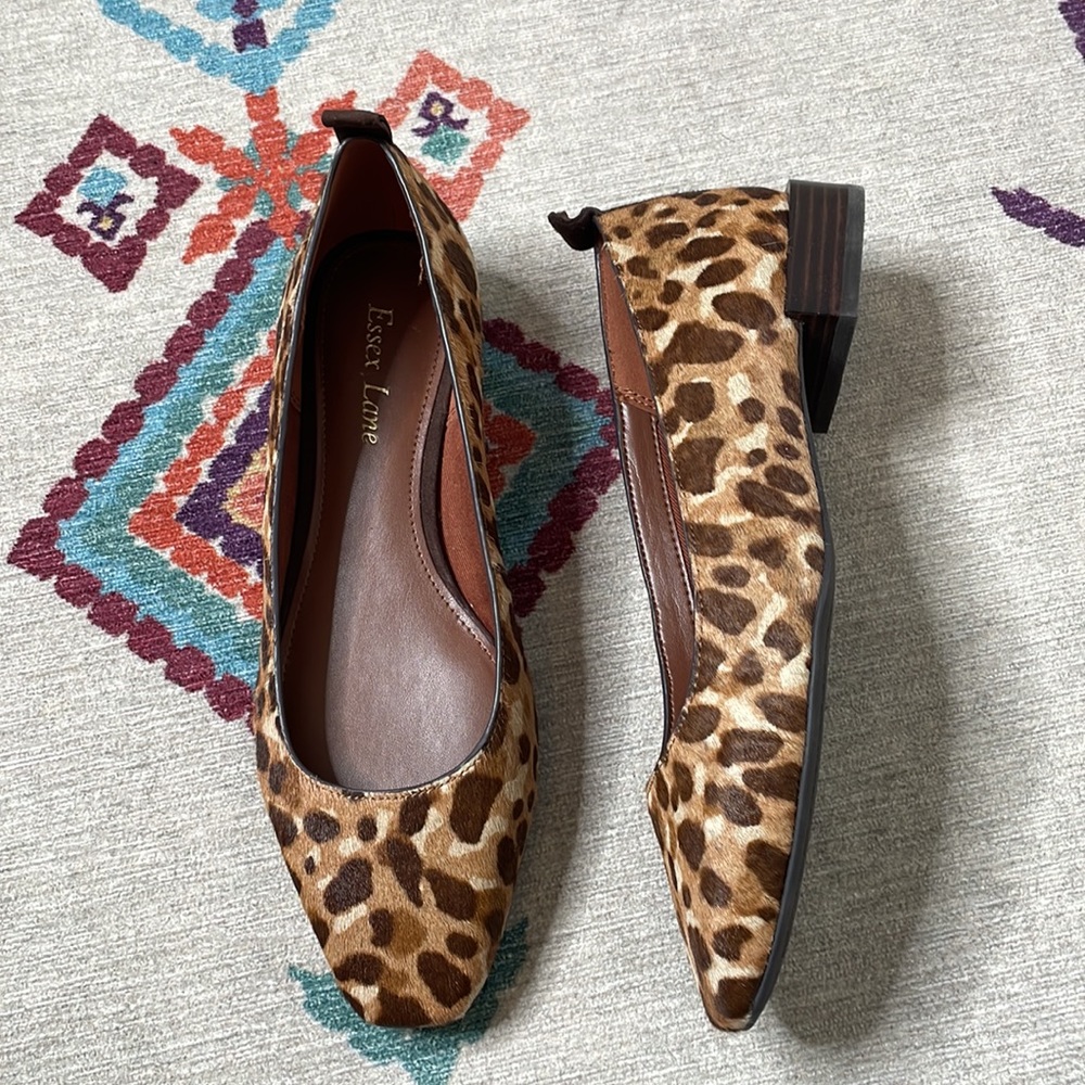 NWOB Essex Lane Fur Leopard Flats
